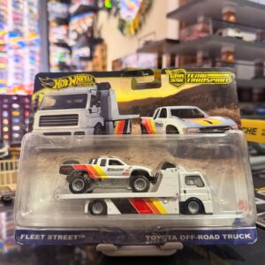 Hot Wheels Premium Team Transport. Toyota